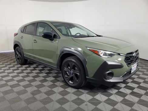 Used 2026 Subaru Crosstrek 2.5i image 2