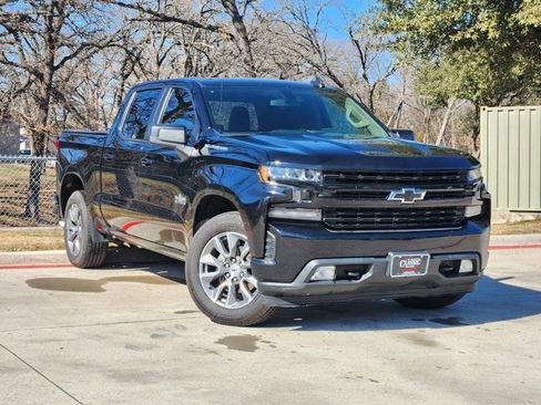 Used 2020 Chevrolet Silverado 1500 RST w/ Texas Edition image 2