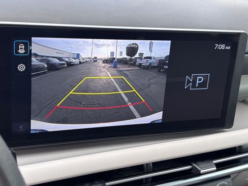 Used 2025 Hyundai Tucson SE FWD image 28