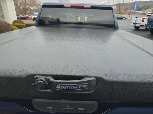 Used 2021 GMC Sierra 1500 Elevation w/ X31 Off-Road Package image 5