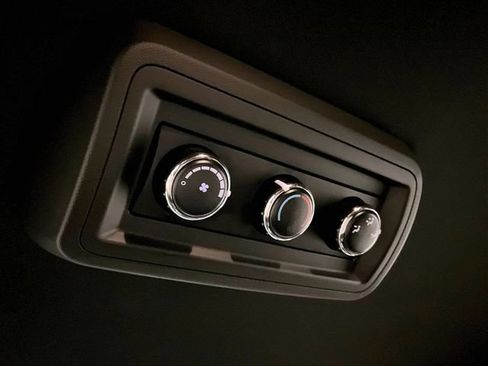 Used 2019 Dodge Grand Caravan SXT FWD image 34