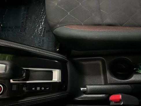 Used 2019 Nissan Kicks SR w/ Exterior Package FWD image 12