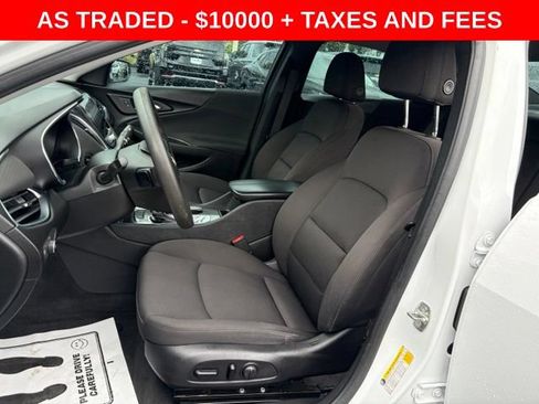Used 2019 Chevrolet Malibu LT w/ Driver Confidence Package II FWD image 14