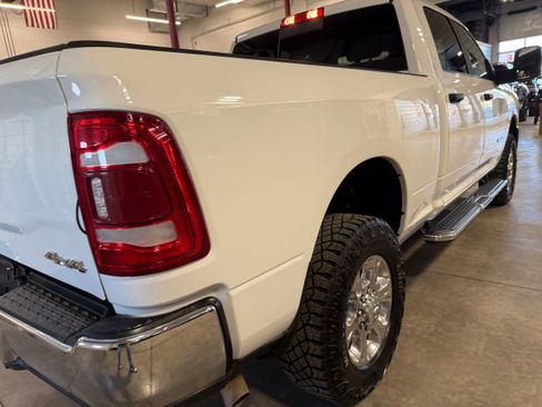 Certified 2024 RAM 2500 Big Horn w/ Safety Group AWD/4WD image 27