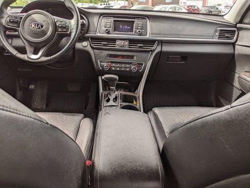 Used 2016 Kia Optima EX FWD image 16