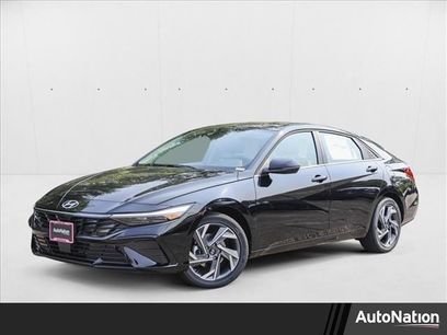 New 2025 Hyundai Elantra Limited