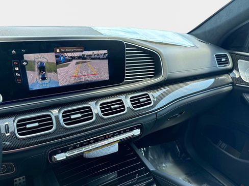 New 2026 Mercedes-Benz GLE 63 AMG S image 25