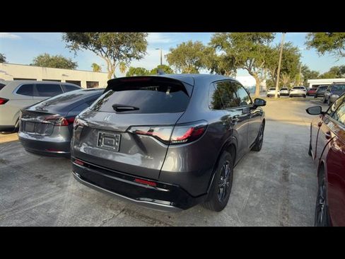 Certified 2024 Honda HR-V EX-L image 9