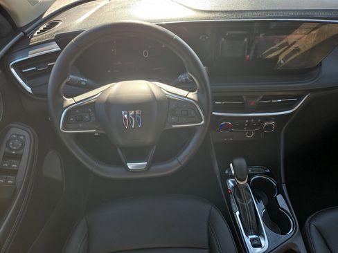 Used 2024 Buick Encore GX Sport Touring image 28