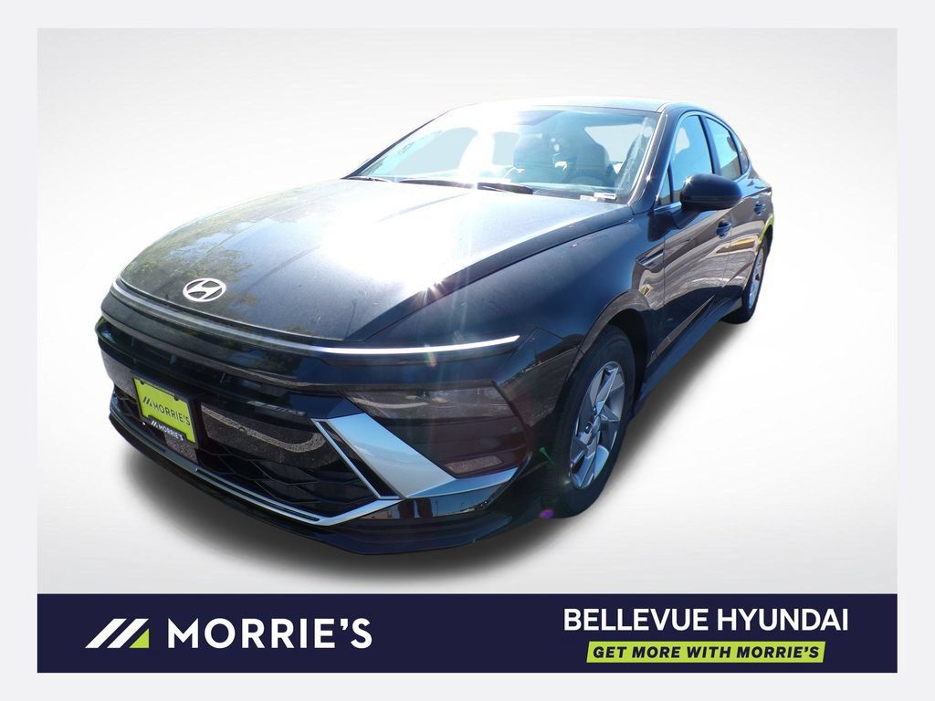 New 2026 Hyundai Sonata SE FWD image 1