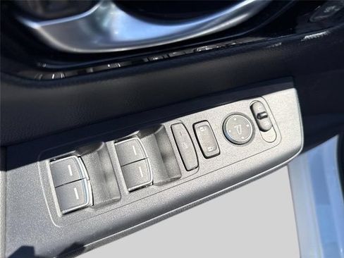 Used 2023 Honda CR-V EX-L image 18