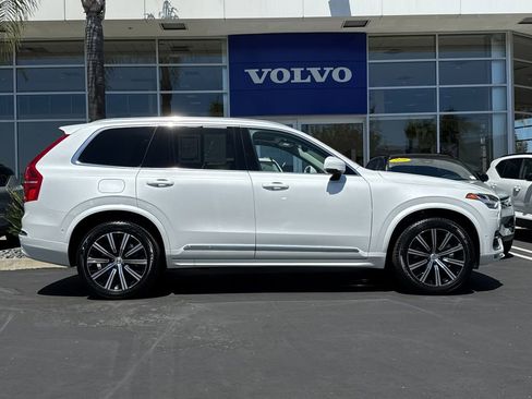 Certified 2024 Volvo XC90 B6 Plus AWD/4WD image 6