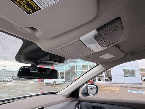 Certified 2023 Nissan Rogue SV image 28