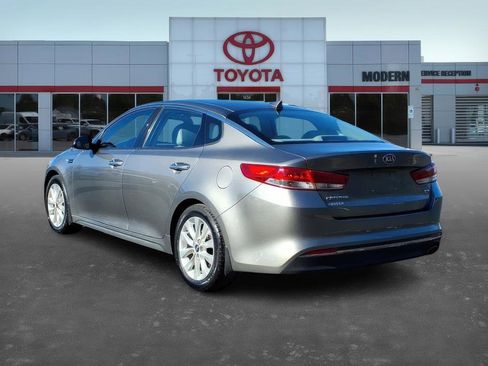 Used 2016 Kia Optima EX image 4