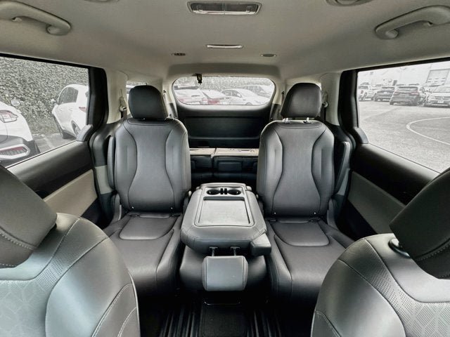 Certified 2026 Kia Carnival FWD image 24
