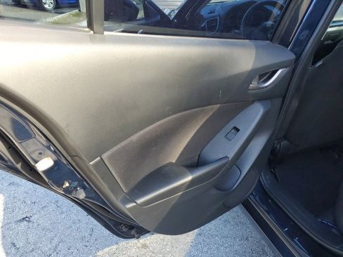 Used 2014 MAZDA MAZDA3 i Touring w/ Moonroof Package 1 image 19