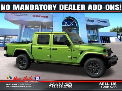 New 2025 Jeep Gladiator Sport