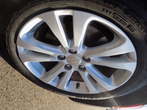 Used 2015 Chrysler 200 Limited w/ Convenience Group image 7