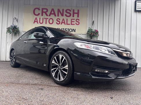 Used 2016 Honda Accord EX image 1