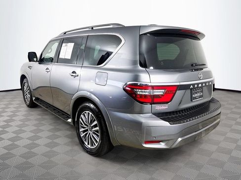 Used 2023 Nissan Armada SL RWD image 5