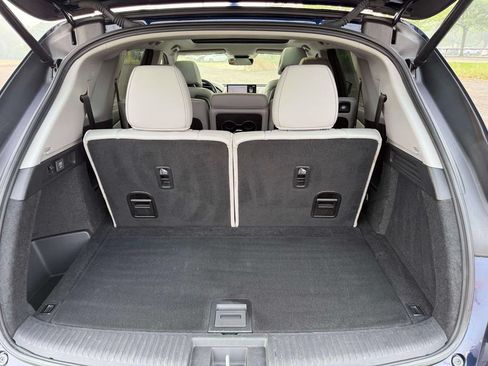 Used 2024 Acura MDX SH-AWD w/ Technology Package image 10
