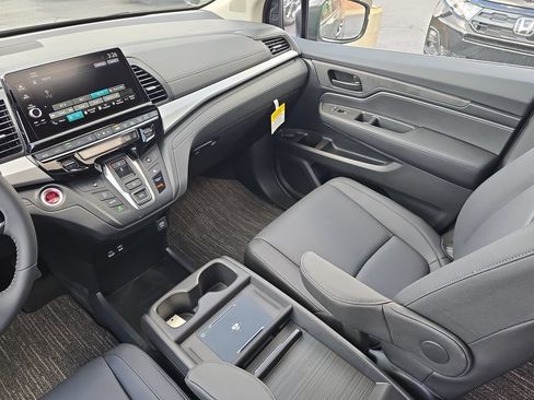 New 2026 Honda Odyssey EX-L image 25