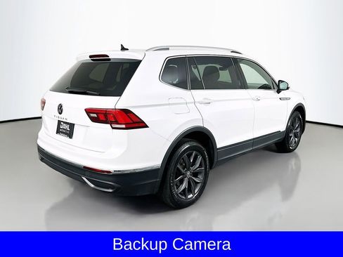 Used 2023 Volkswagen Tiguan SE image 8