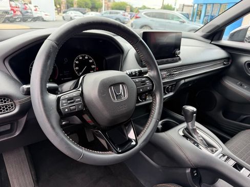 Used 2024 Honda HR-V Sport image 6