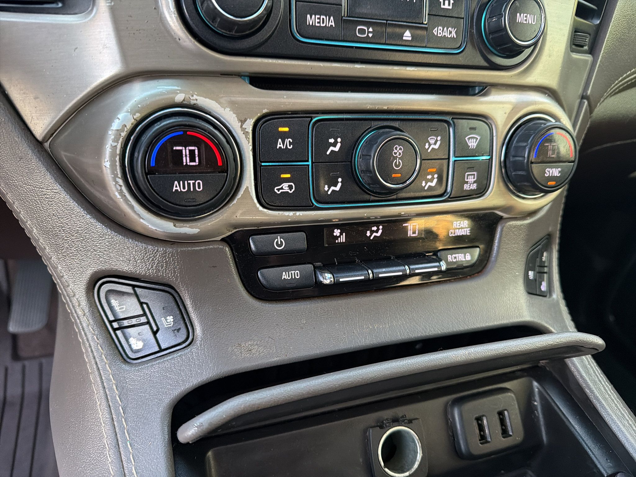 Used 2020 GMC Yukon Denali w/ Denali Ultimate Package AWD/4WD image 20
