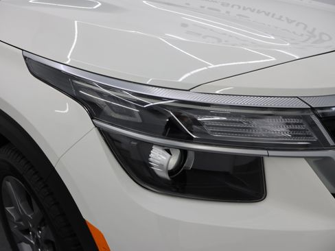 Used 2022 Kia Seltos S AWD/4WD image 20