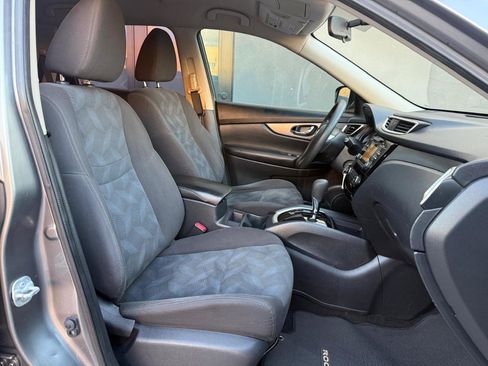 Used 2016 Nissan Rogue S FWD image 15