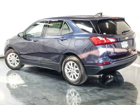 Certified 2019 Chevrolet Equinox LS w/ LS Convenience Package FWD image 9