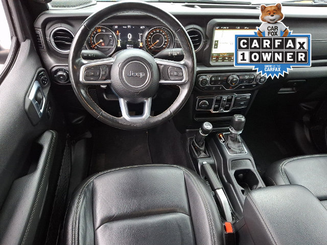 Used 2022 Jeep Wrangler Unlimited Sahara w/ LED Lighting Group AWD/4WD image 2