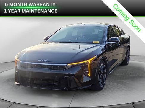 Used 2025 Kia K4 GT-Line w/ GT-Line Premium Package FWD image 1