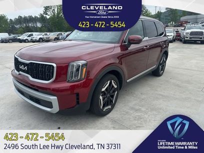Used 2023 Kia Telluride EX w/ EX Captain's Chair Package