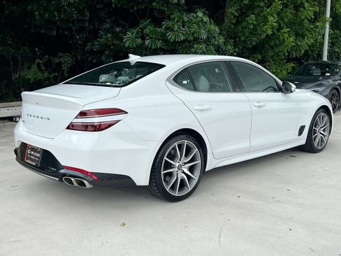 Used 2023 Genesis G70 2.0T RWD image 7
