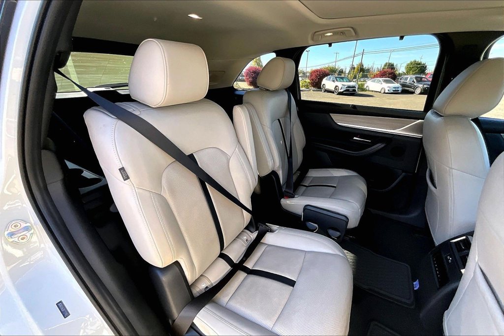 Used 2024 MAZDA CX-90 Plug-In Hybrid w/ Premium Pkg AWD/4WD image 20