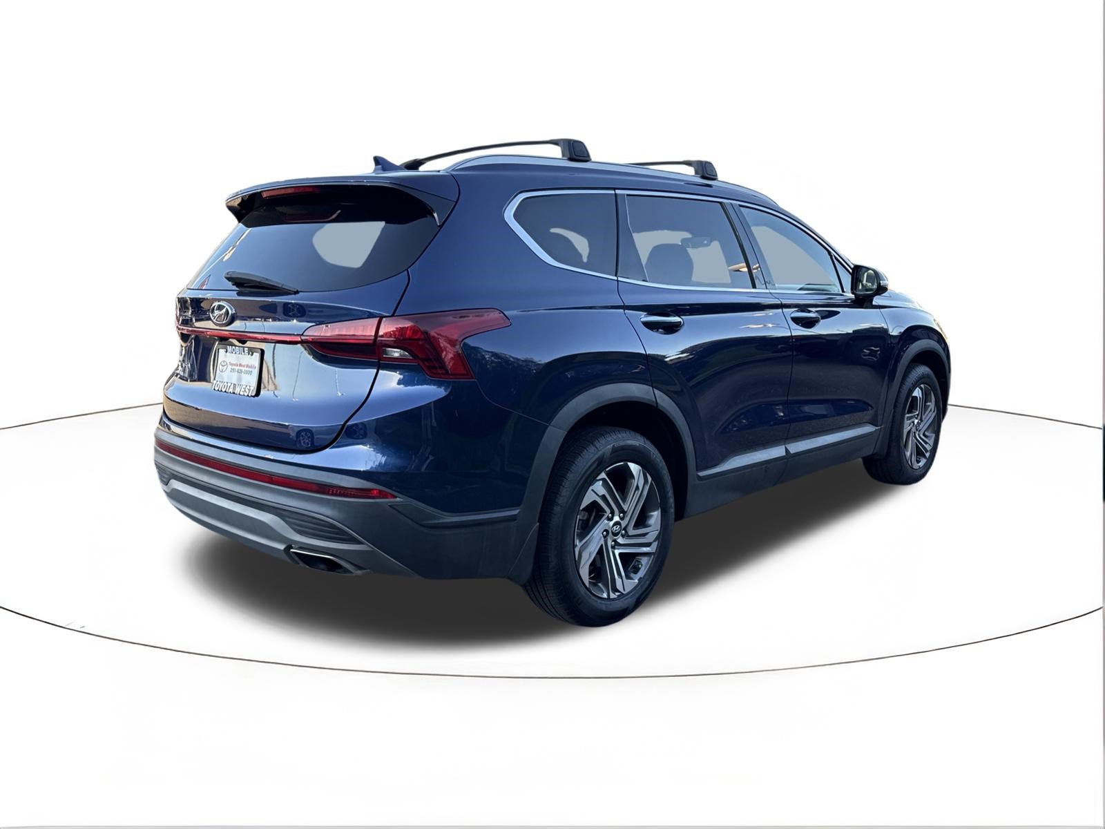 Used 2023 Hyundai Santa Fe SEL FWD image 3