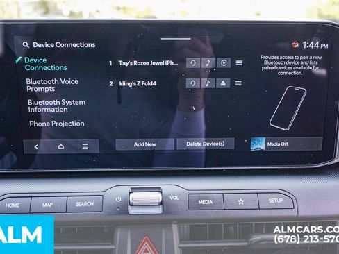 Used 2025 Kia K4 LXS image 37