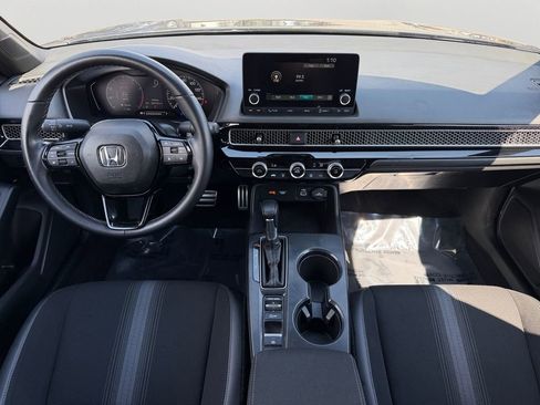 Used 2023 Honda Civic Sport image 11