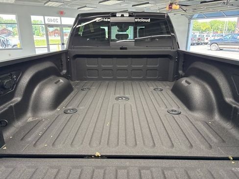New 2026 RAM 2500 Laramie AWD/4WD image 7