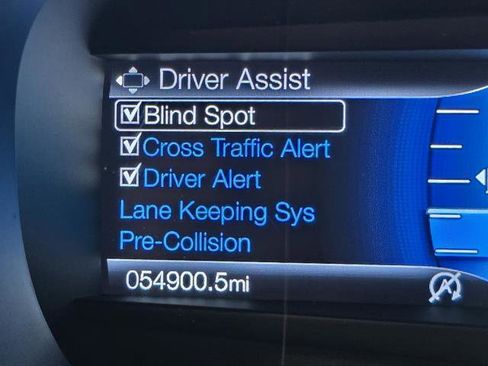 Used 2024 Ford Edge Titanium image 18