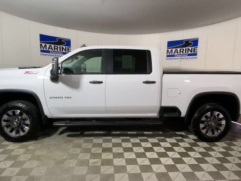 Used 2024 Chevrolet Silverado 2500 Custom w/ Custom Value Package AWD/4WD image 7