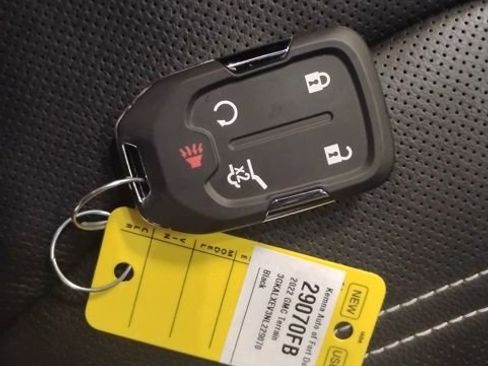 Used 2022 GMC Terrain Denali image 31