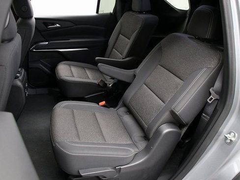 Certified 2024 Chevrolet Traverse LT image 13