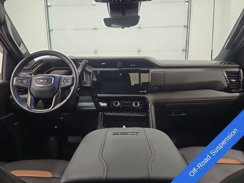 Used 2025 GMC Sierra 2500 AT4 w/ AT4 Premium Plus Package AWD/4WD image 14