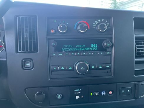 Used 2023 Chevrolet Express 3500 LT w/ LT Preferred Equipment Group image 20