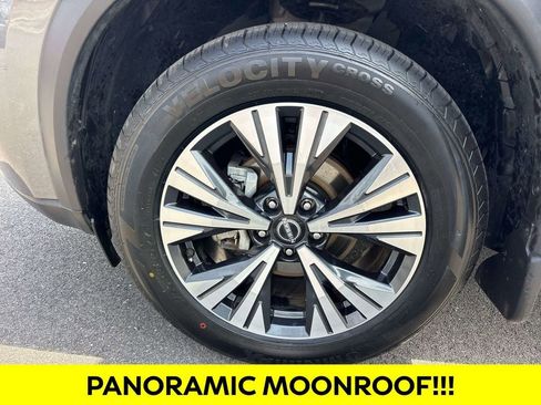 Used 2023 Nissan Rogue SV w/ SV Premium Package AWD/4WD image 8
