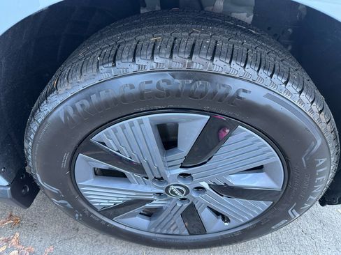 Used 2025 Nissan Murano SL w/ Cargo Package image 23