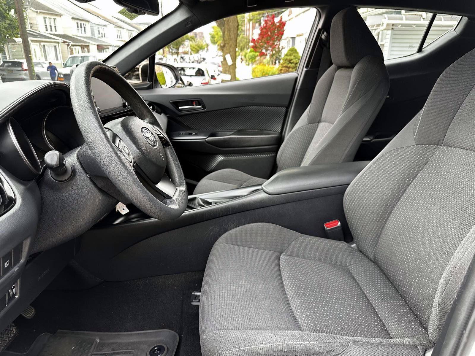 Certified 2019 Toyota C-HR LE FWD image 15